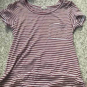 red and white casual t shirt